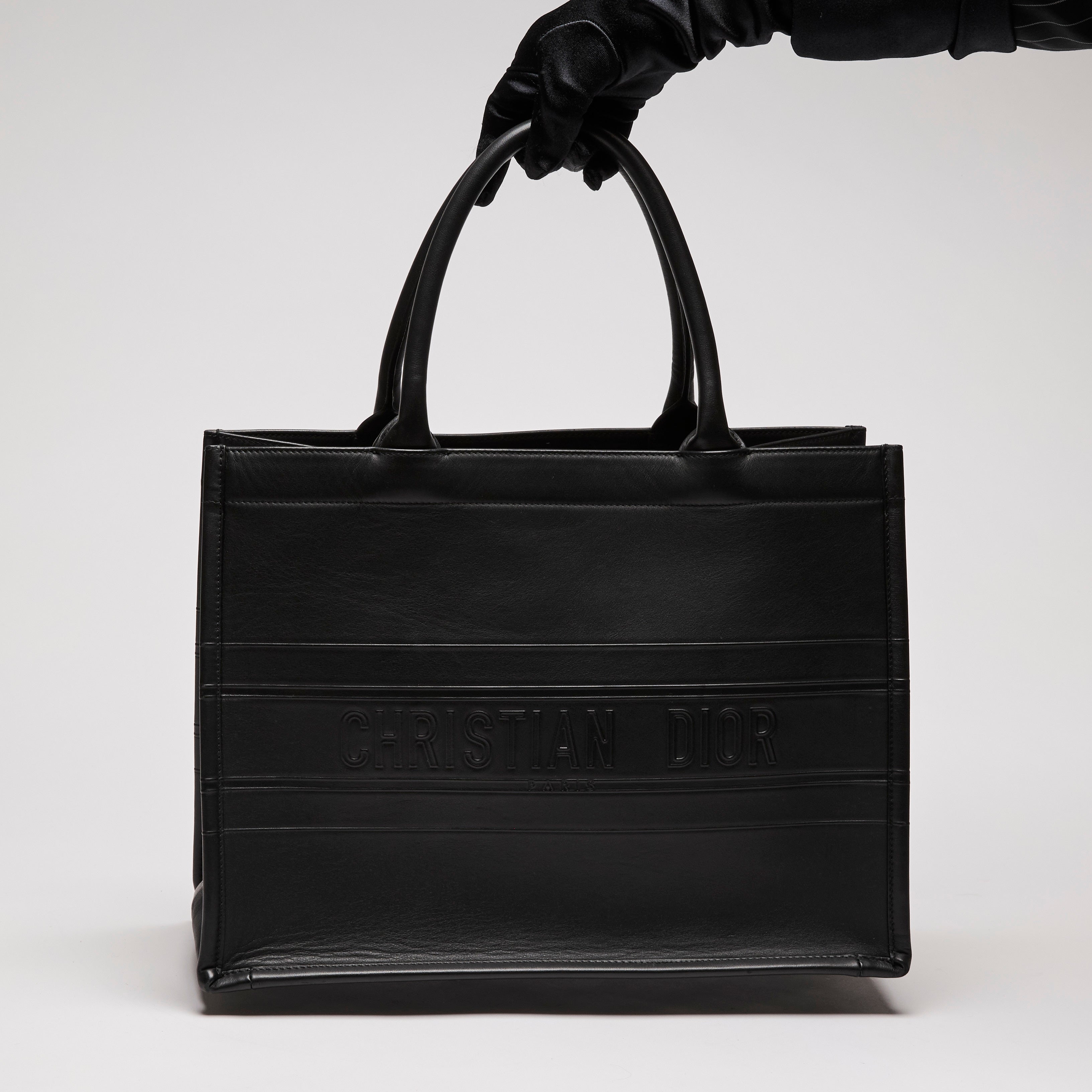 Christian dior book tote black sale