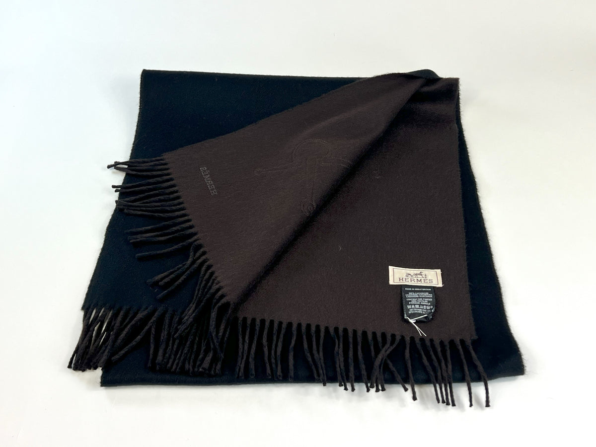 Excellent Pre-Loved Black and Brown Double Sided 100% Cashmere Fringe End Scarf with Brown Leather Horsebit Motif (tag)