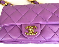 Excellent Pre-Loved Purple Lambskin Leather Flap Bag with Tonal Leather Interlaced Chunky Chain.(turn lock)
