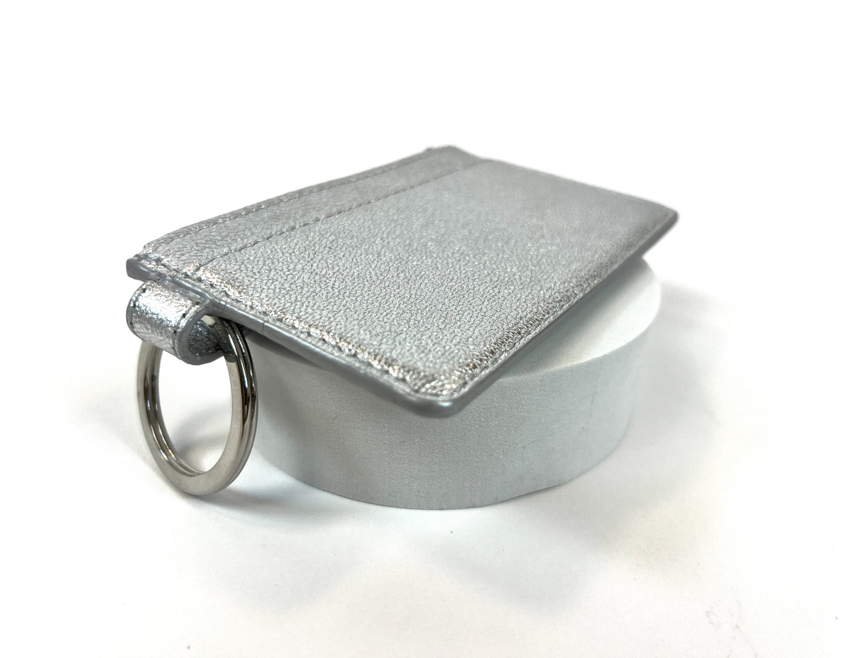 Excellent Pre-Loved Silver Metallic Leather Coin Pouch.(corner)