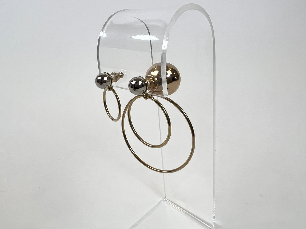 Excellent Pre-Loved Gold/Rose Gold/Silver Tone Asymmetrical Hoop and Faux Pearl Earrings. (side)
