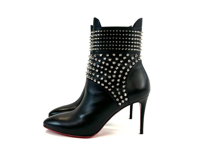 Excellent Pre-Loved Black Leather Silver Studded Point Toe Stiletto Heel Ankle Boots.(side)