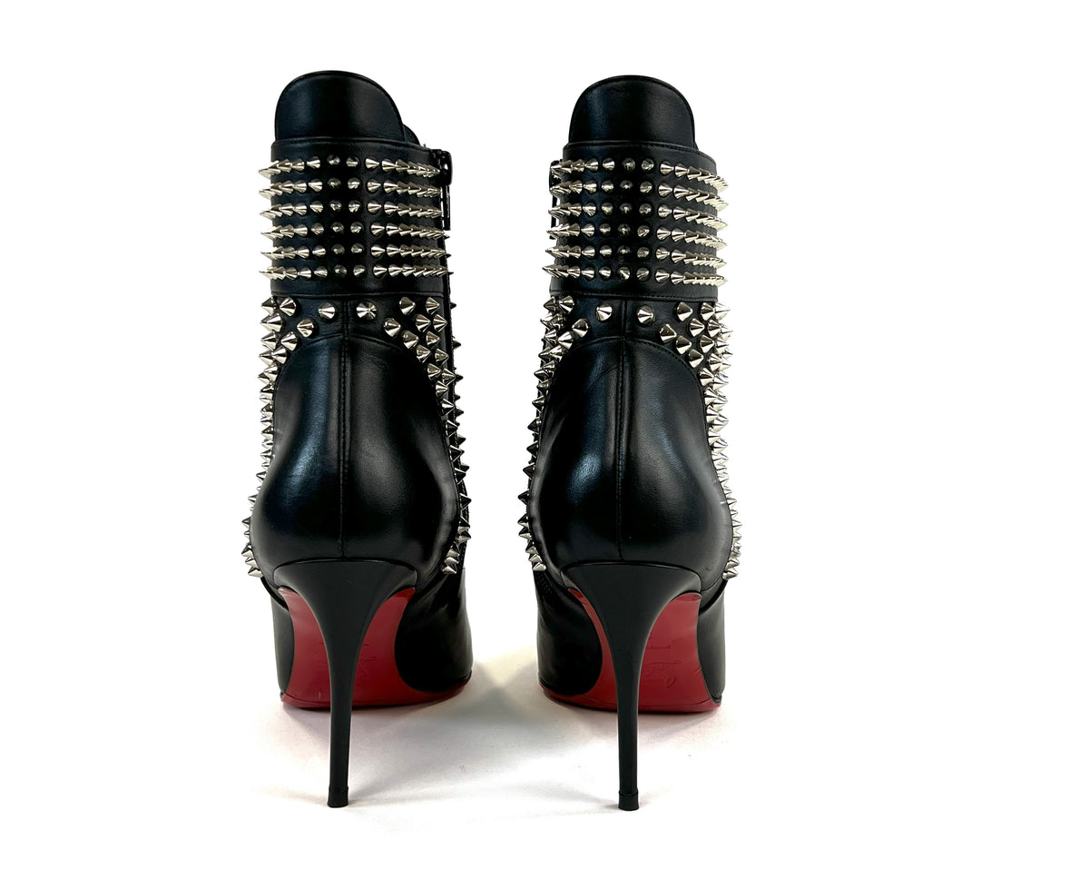 Excellent Pre-Loved Black Leather Silver Studded Point Toe Stiletto Heel Ankle Boots.(back)