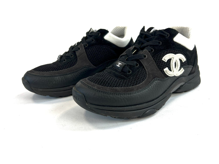 Pre-Loved Chanel™ Black and White Suede and Leather Lace Up Sneakers Size 36.5