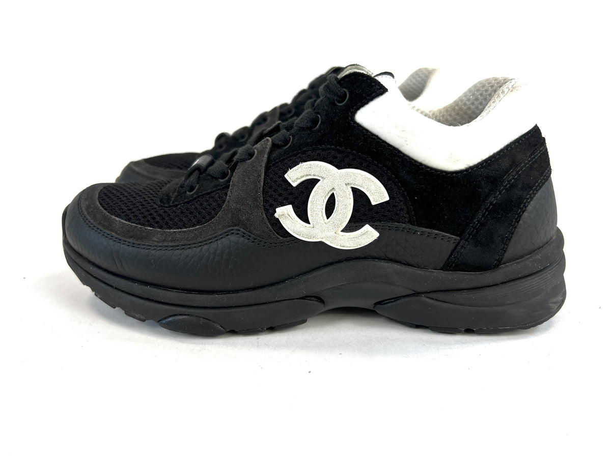 Pre-Loved Chanel™ Black and White Suede and Leather Lace Up Sneakers Size 36.5