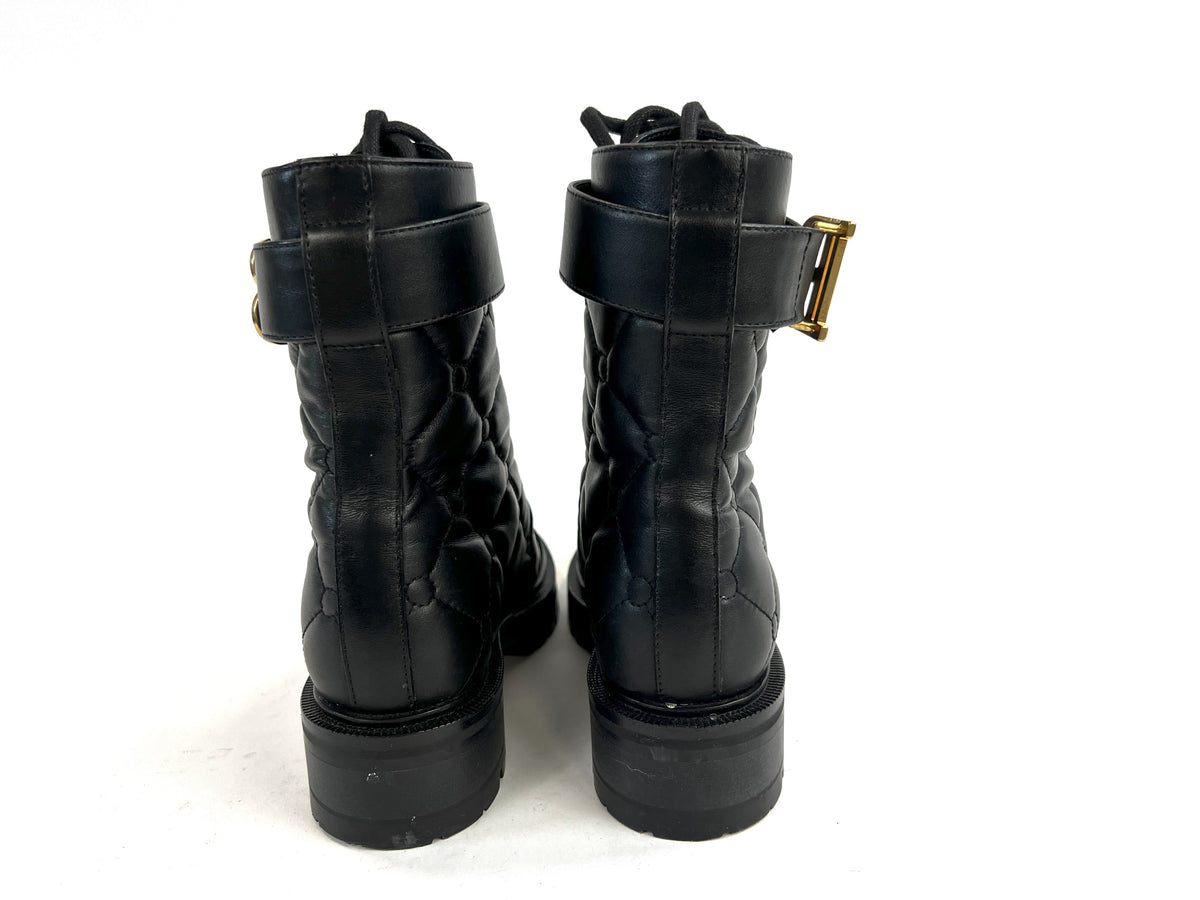 Pre-Loved Black Quilted Leather with Gold Tone Logo/Hardware Lace Up Combat Boots.(back)