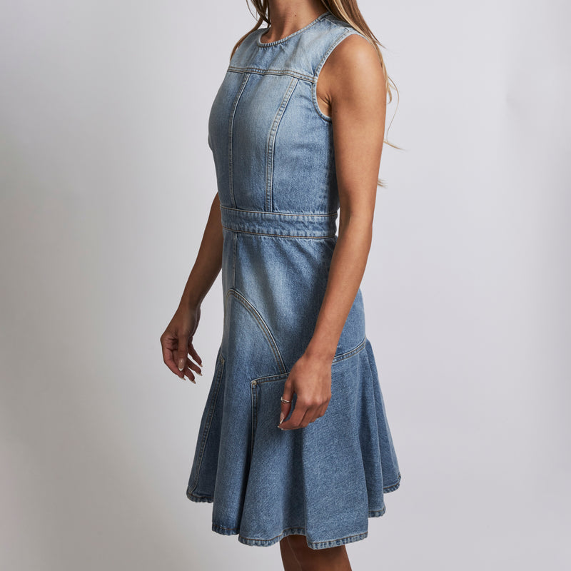 Excellent Pre-Loved Light Denim Washed Sleeveless Dress(side)