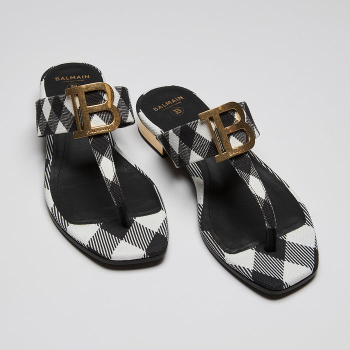 Excellent Pre-Loved Balmain Thong Sandals  (Front)