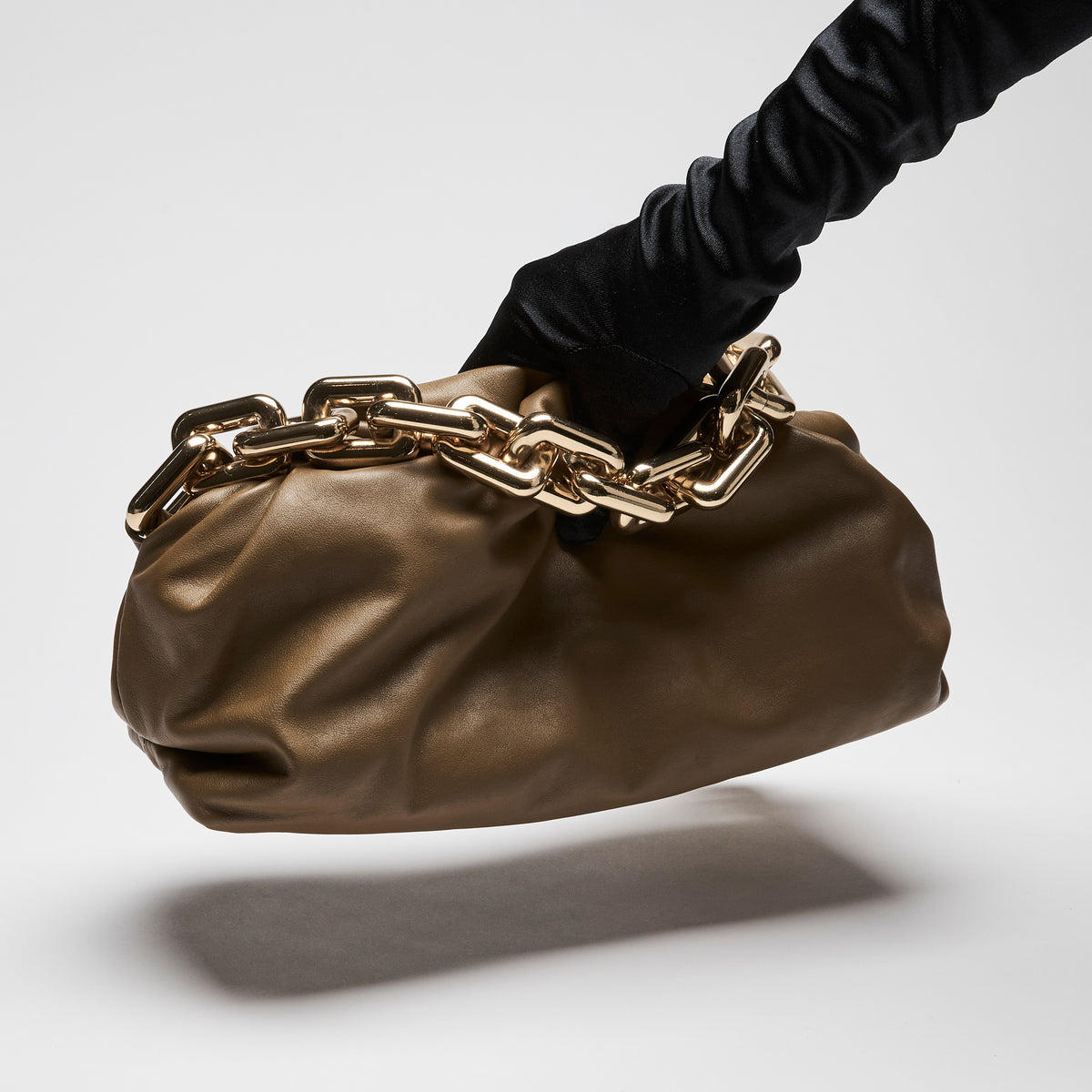 Bottega Veneta The Chain Pouch Handbag