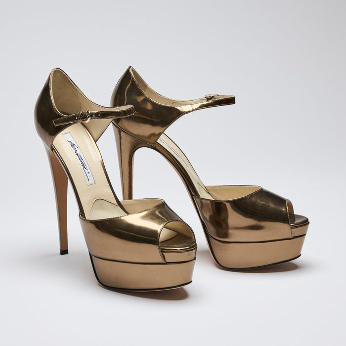 Excellent Pre-Loved Gold Metallic Leather Platform Peep Toe Pumps with Ankle Strap.(Front)