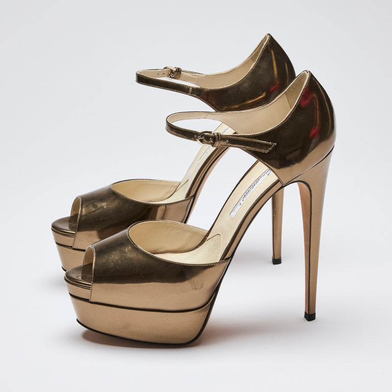 Excellent Pre-Loved Gold Metallic Leather Platform Peep Toe Pumps with Ankle Strap.(side)