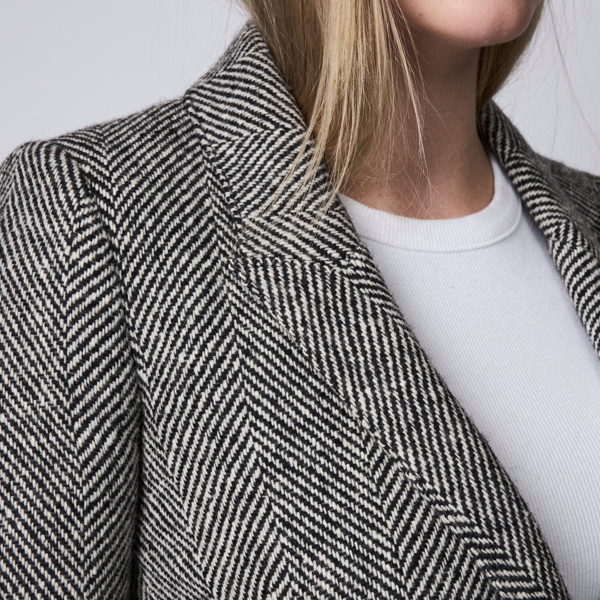 Burberry Herringbone Double-Breasted Wool Coat Size 36