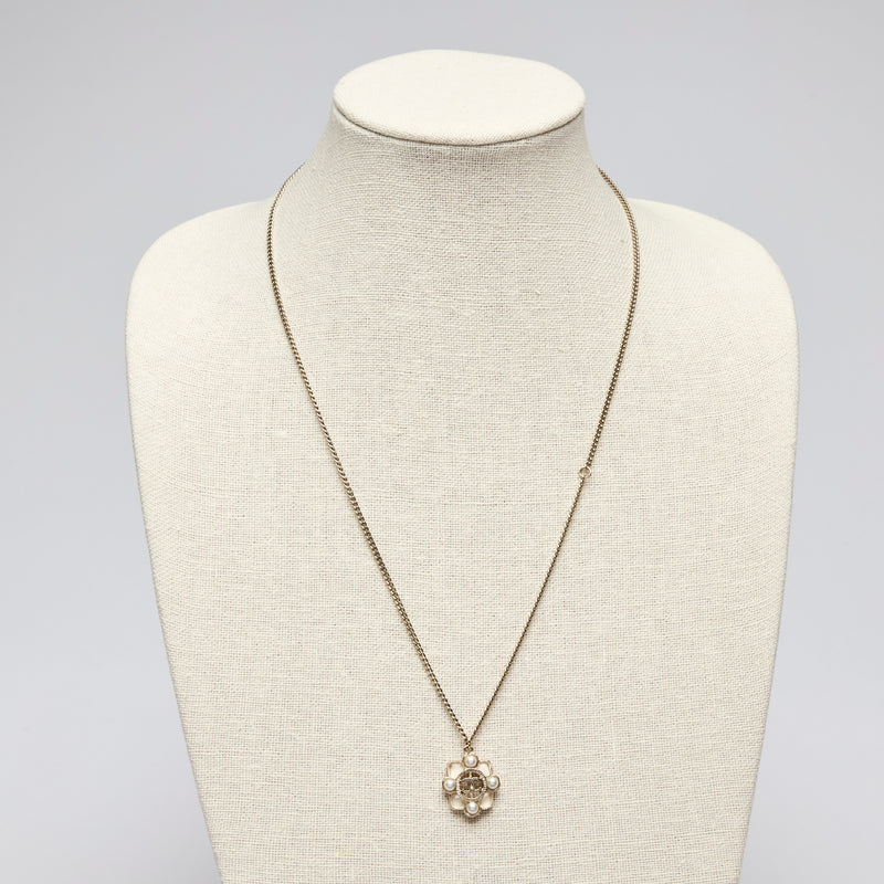 Pre-Loved Chanel™ Interlocking Gold Tone and Pearl Logo Pendant Necklace