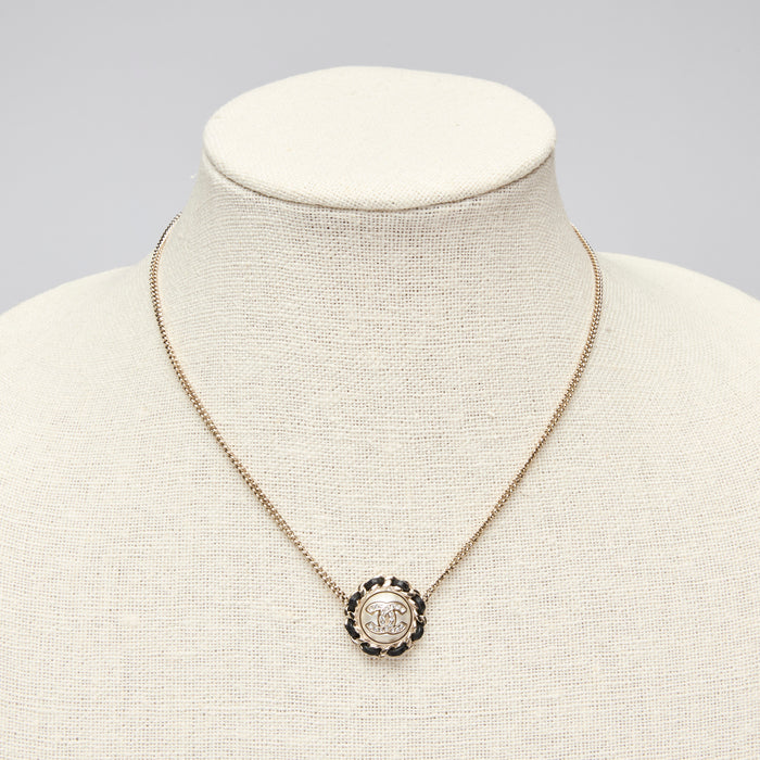 Pre-Loved Chanel™ Gold Tone Interlocking Letter Logo Pendant Necklace.