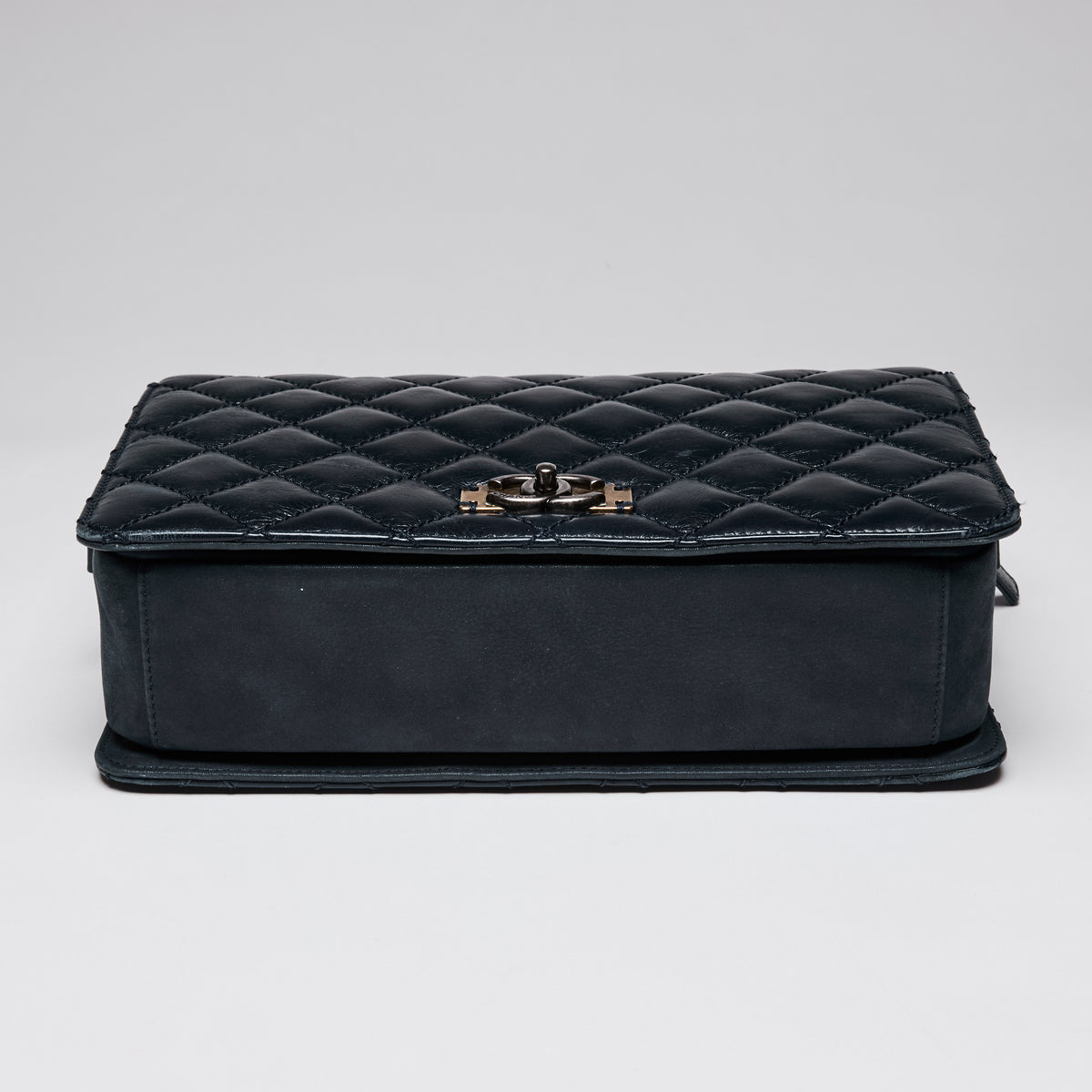 Pre-Loved Chanel ™ Navy Quilted Flap Bag