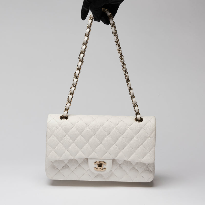 Pre-Loved Chanel ™ Caviar Classic Double Flap Bag Medium Size (2022)