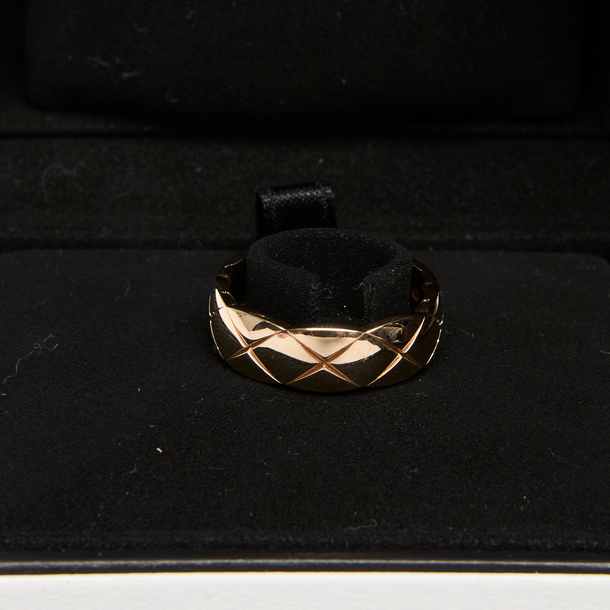 Pre-Loved Chanel ™ Gold Coco Crush Ring