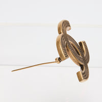 Pre-Loved Chanel ™ Gold Chainlink Texture Brooch