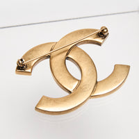 Pre-Loved Chanel ™ Gold Chainlink Texture Brooch