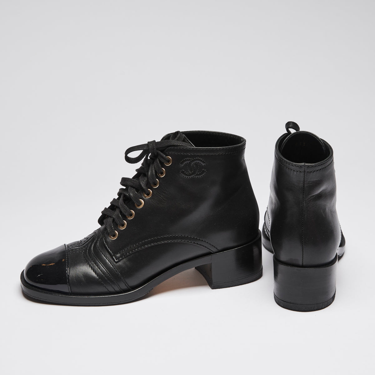 Excellent Pre-Loved Black Leather Square Toe Lace Up Combat Boots with Black Patent Leather Toe Cap.(side)