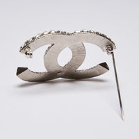 Pre-Loved Chanel™ Interlocking Letter Logo Baguette Crystal Brooch Silver