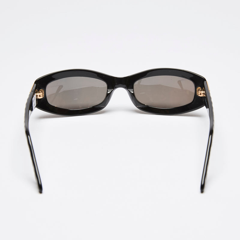 Pre-Loved Chanel™ Oval Sunglasses Black