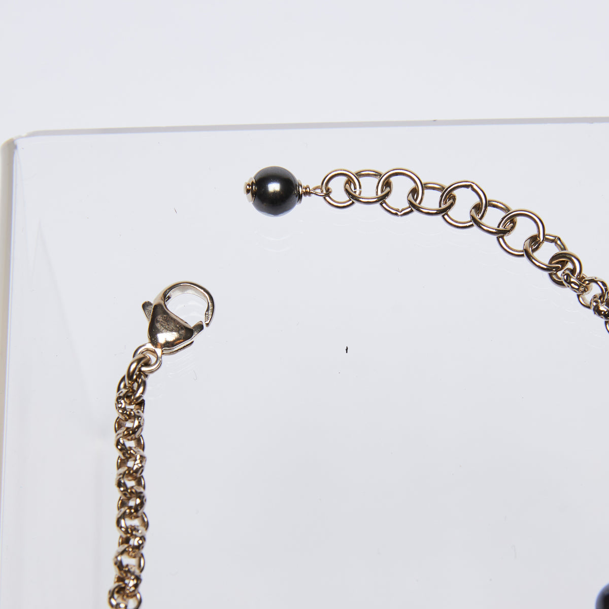 Excellent Pre-Loved Dark Silver Mini Pearls and Crystal Embellished Hear Motif Chain Bracelet(clasp)