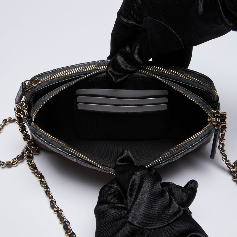 Excellent Pre-Loved Black Metallic Pebbled Leather Double Zip Chain Pouch. (interior)