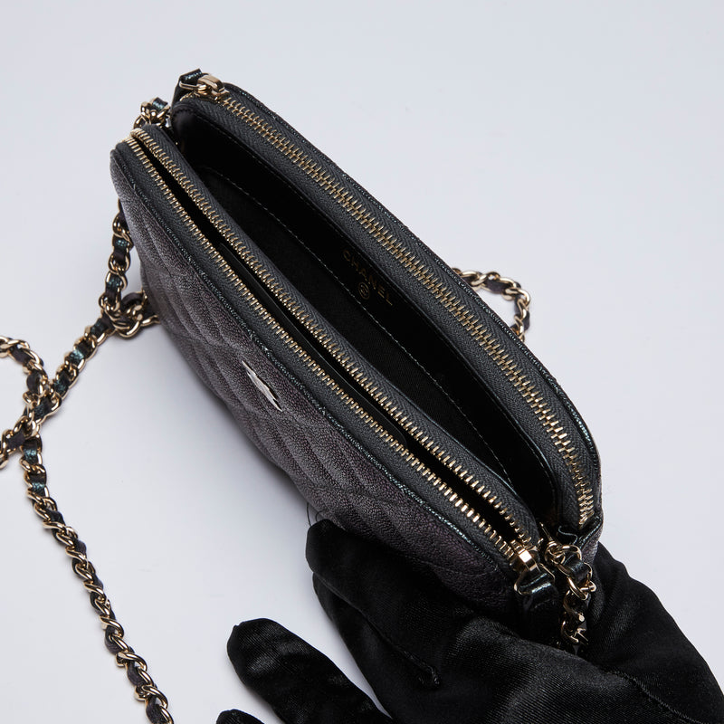 Excellent Pre-Loved Black Metallic Pebbled Leather Double Zip Chain Pouch. (side)