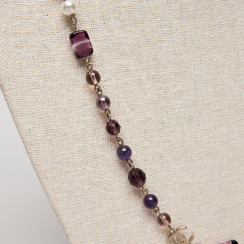 Pre-Loved Chanel Purple Pearl and Crystal  Necklace(detail)