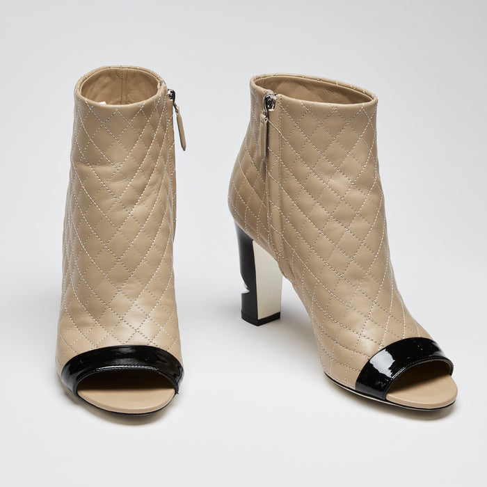 Pre-Loved Chanel™  Calfskin Quilted Patent Leather Open Toe Boots with Pearl Detail on Heel Size 39