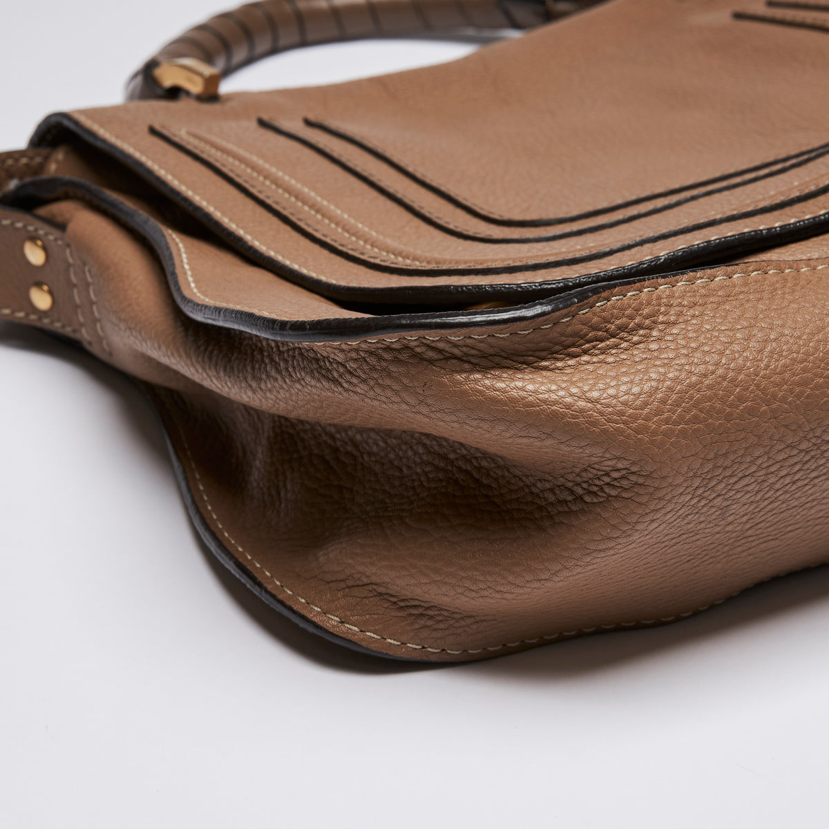 Pre-Loved Dark Tan Grained Leather Flap Over Shoulder Bag. (corner)