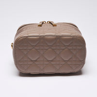 Dior Taupe Cannage Leather Diortravel Vanity Case(bottom)