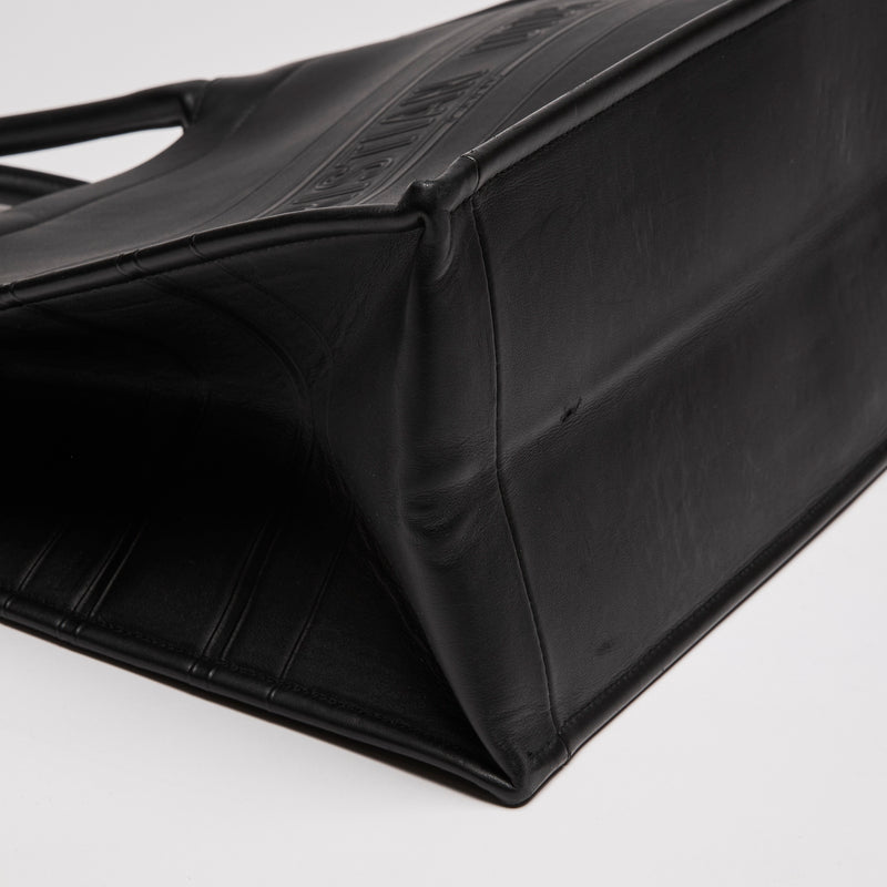 Dior Medium Book Tote Black (Corner)