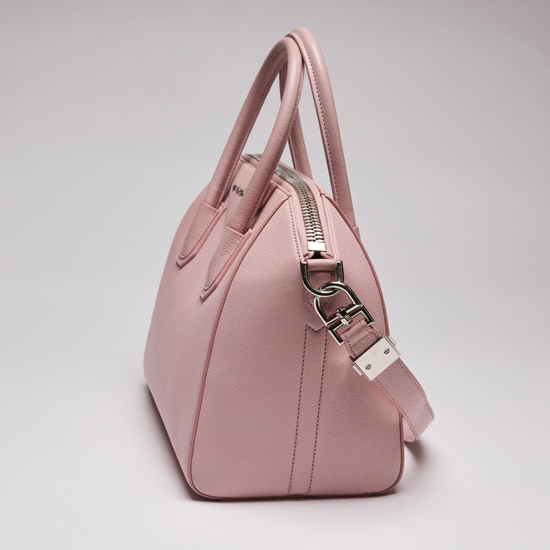 Givenchy Ligth Pink Small Antigona (Side)