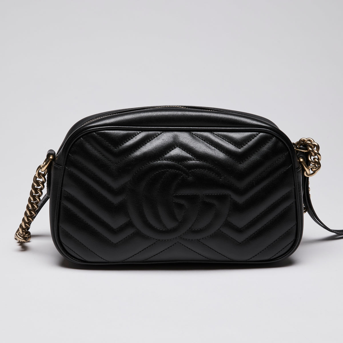 Gucci Marmont Camera Bag in Black Quilted Leather