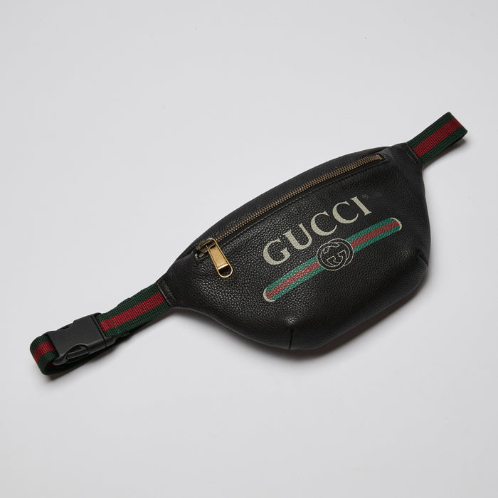 Gucci Grained Calfskin Small Logo Belt Bag Black