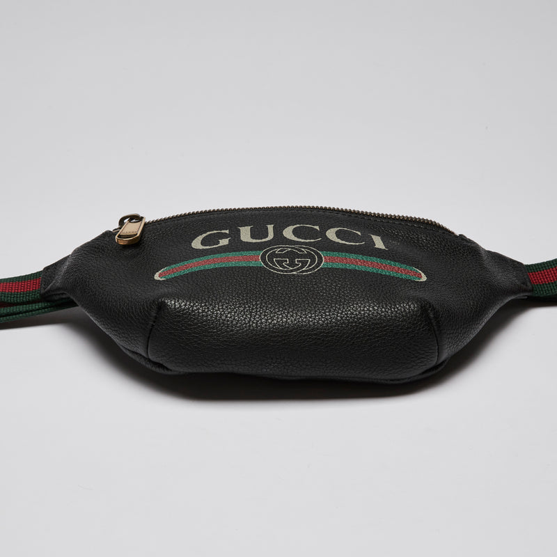 Gucci Grained Calfskin Small Logo Belt Bag Black