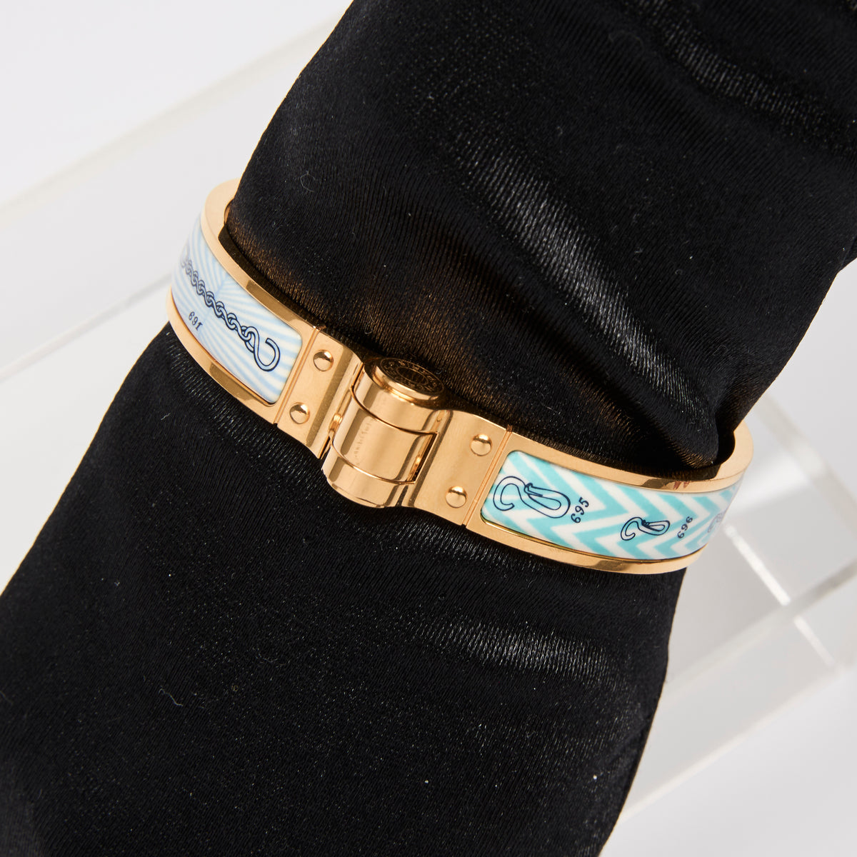 Hermes Hinged Bracelet in Blue/Gold GM Size