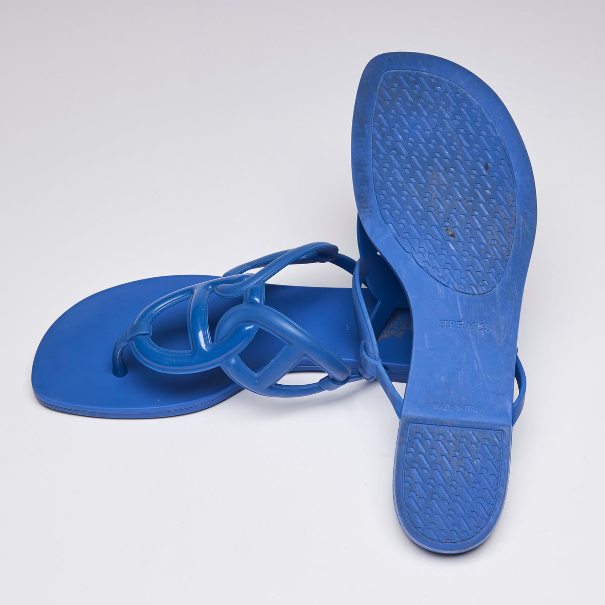 Hermes Blue Aloha Jelly Sandals Size 38 (bottom)