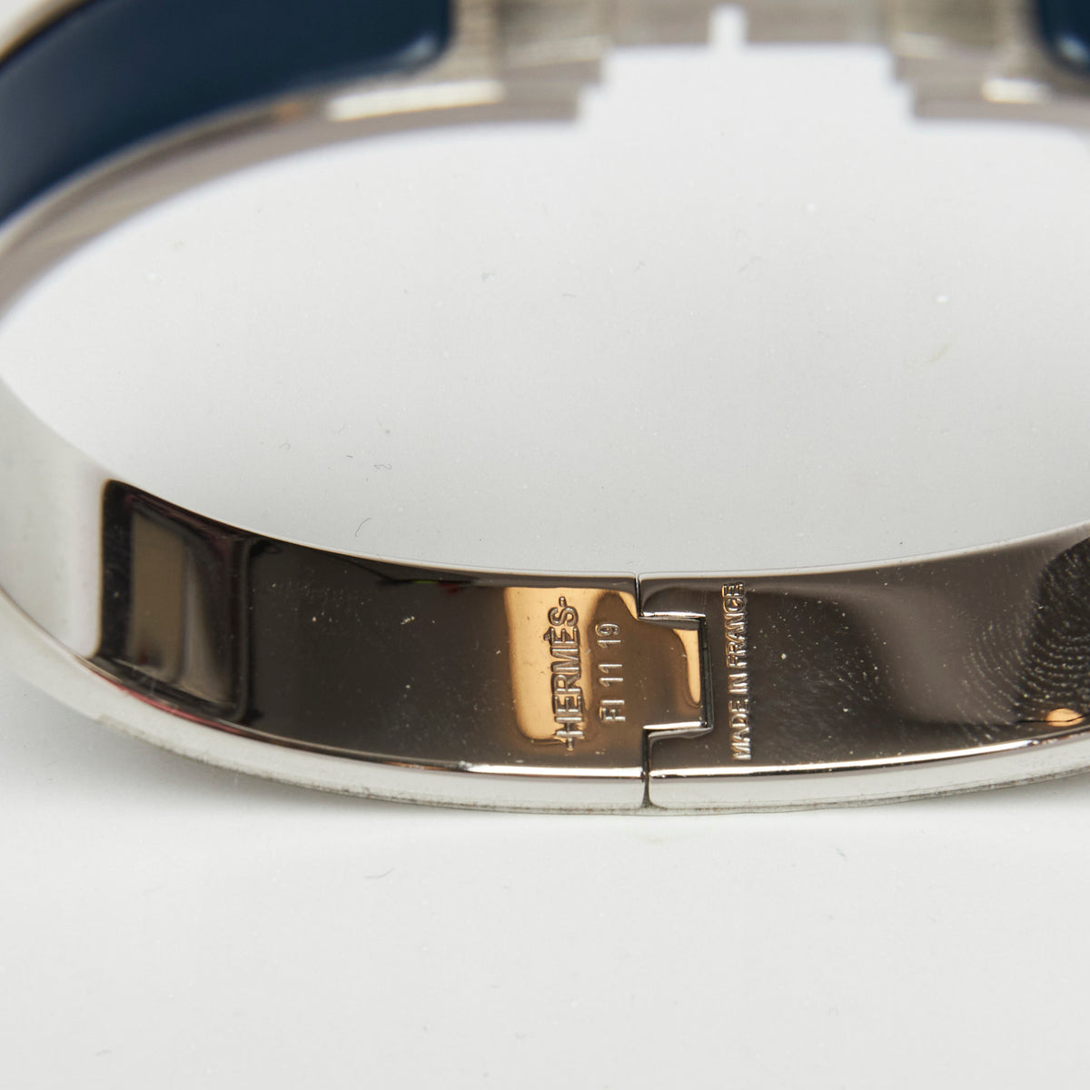 Excellent Pre-Loved Navy Enameled Bracelet with Silver Hardware. (close up)