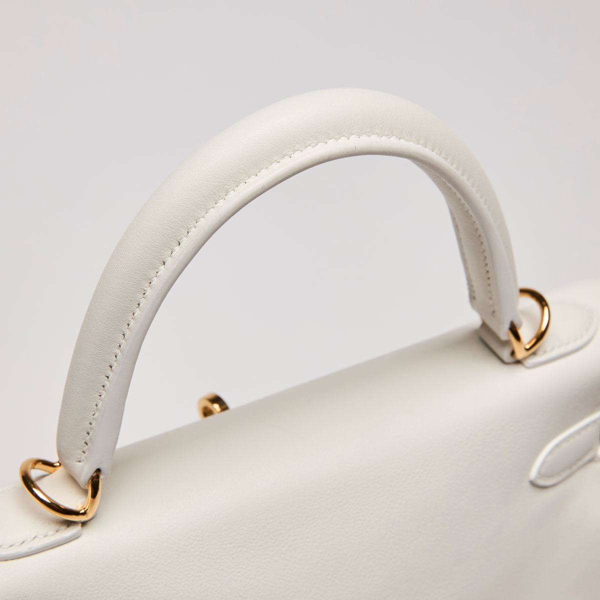 Hermes White Swift Leather Kelly 25 (Top)