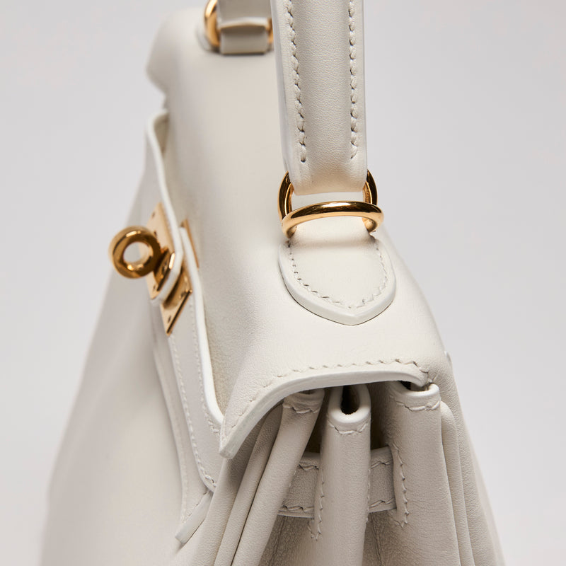 Hermes White Swift Leather Kelly 25 (Corner)