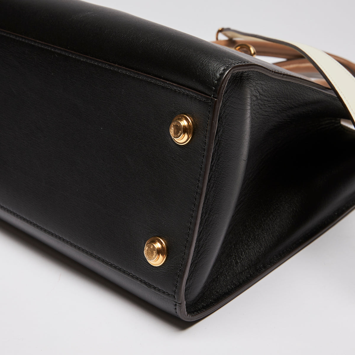 Excellent Pre-Loved Ivory/Dark Beige/Black Smooth Leather Top Handle Bag.  (corner)