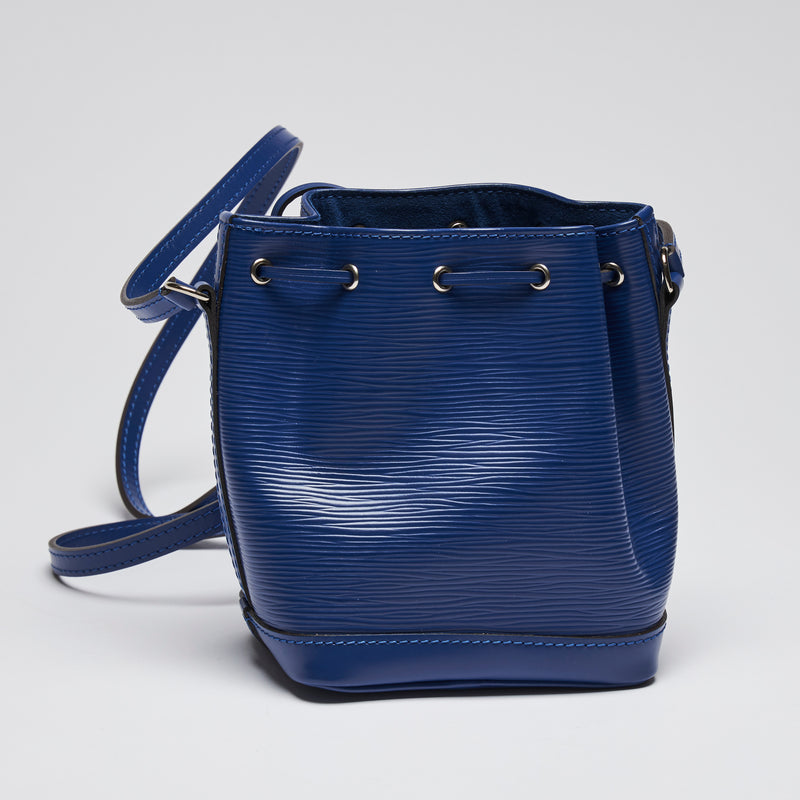 Excellent Pre-Loved Blue Textured Leather Mini Bucket Bag. (back)