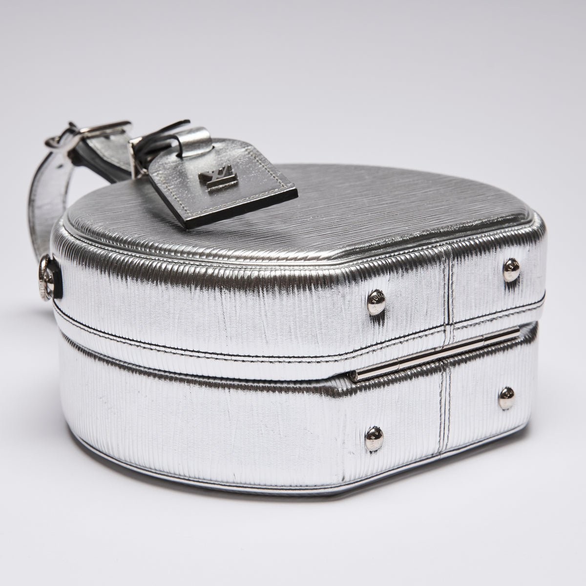 Louis Vuitton Metallic Epi Leather Petite Boite Silver (Bottom)