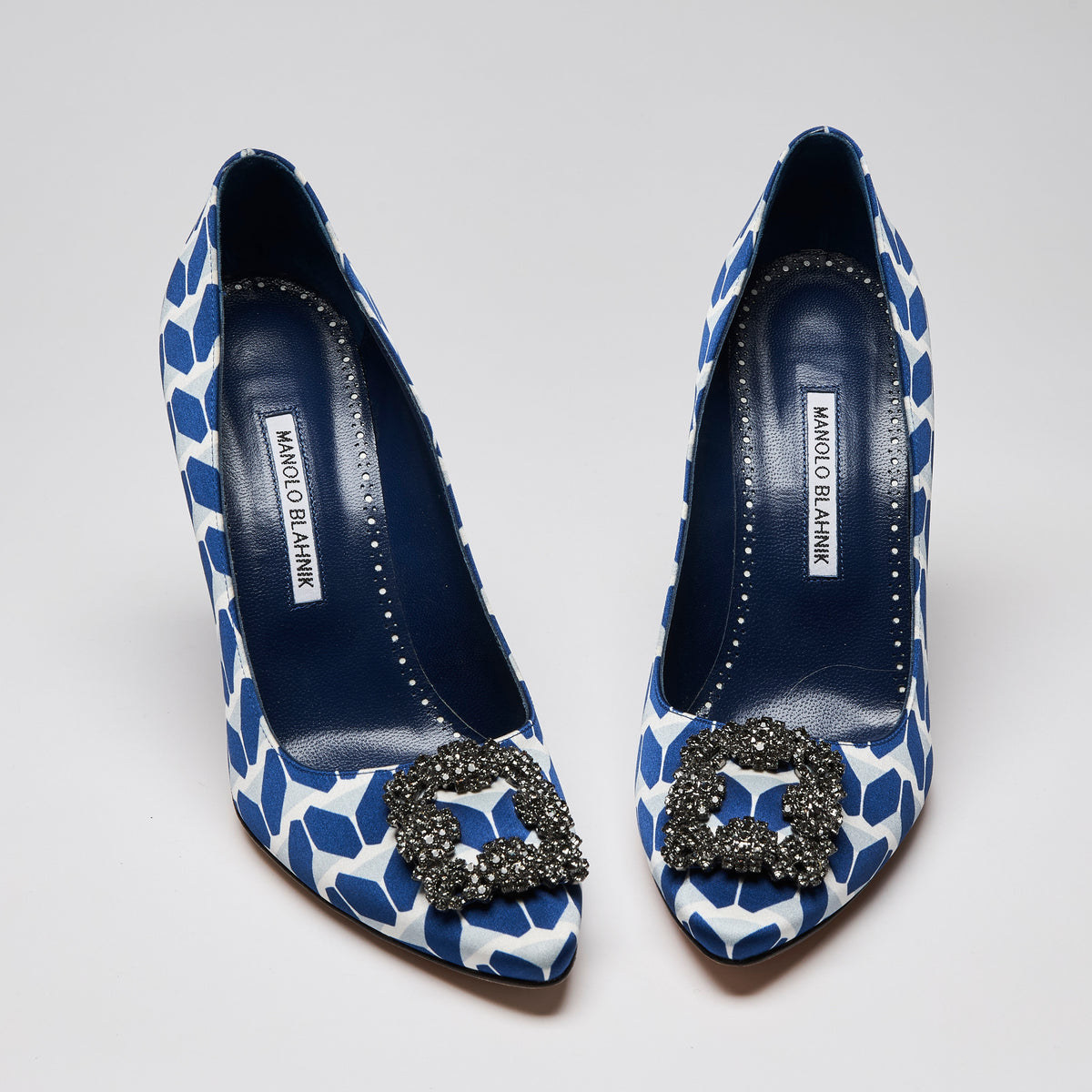 Manolo Blahnik Hangisi 105 Cosmo Embellished Pumps In Blue Size 41