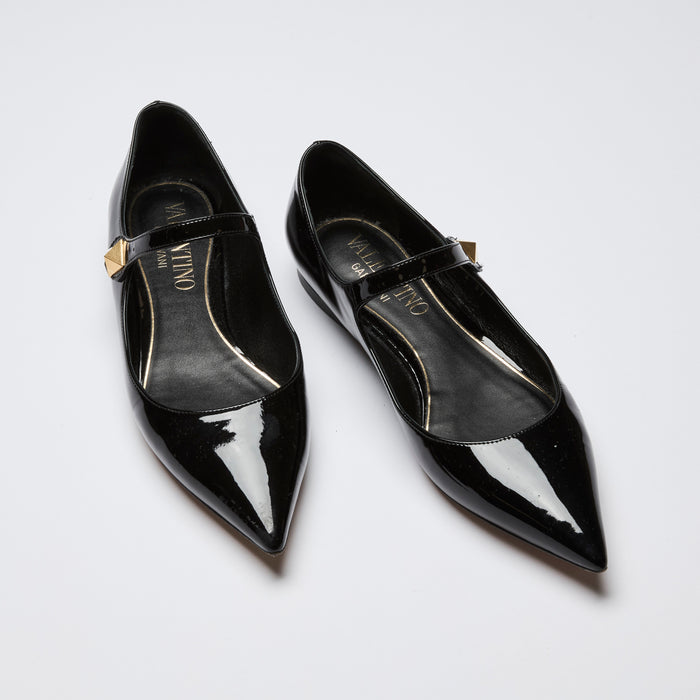 Valentino Black Patent Leather Point Toe Mary Jane Flats(front)