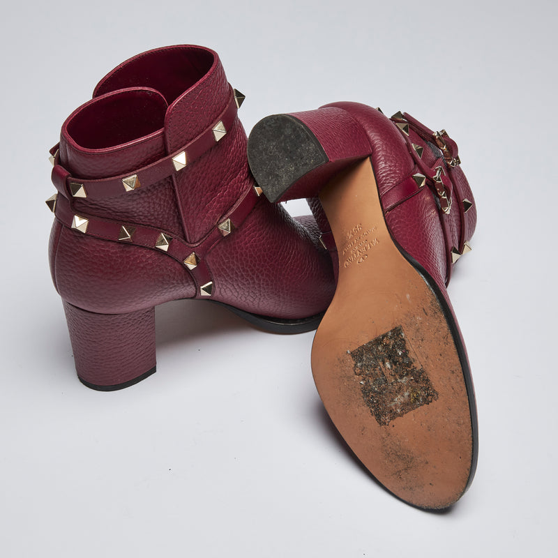 Pre-Loved Burgundy Grained Leather Ankle Boots with Studded Ankle Straps.(bottom)