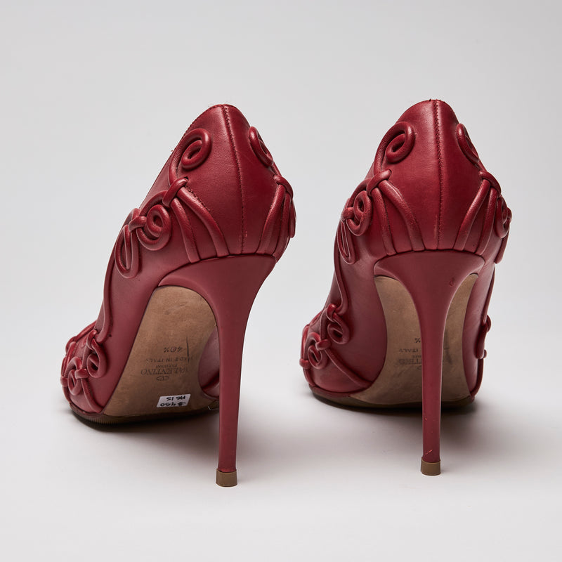 Valentino Garavani Nappa Swirl Pumps Red Size 40.5